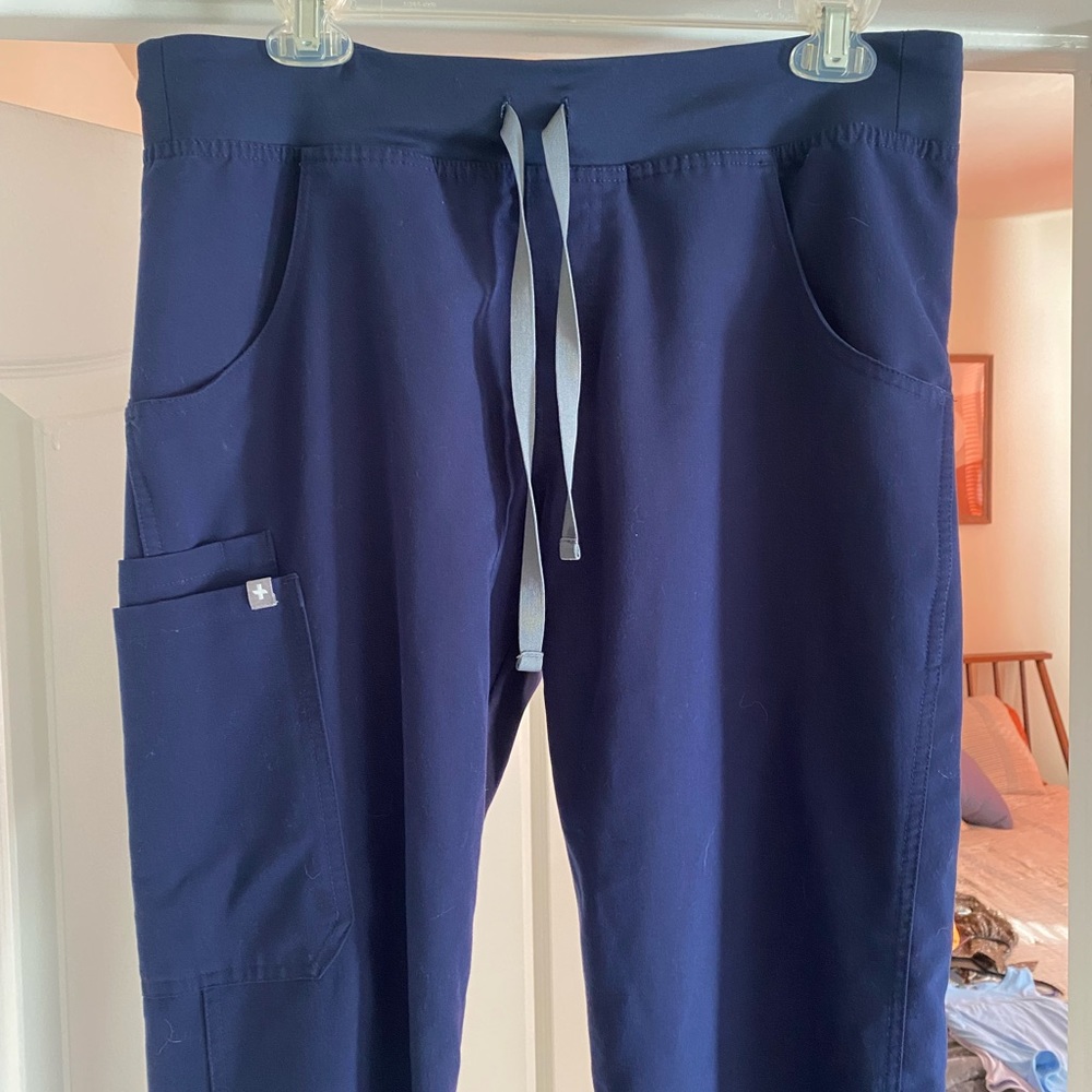 Figs, large tall, cargo pants, scrubs